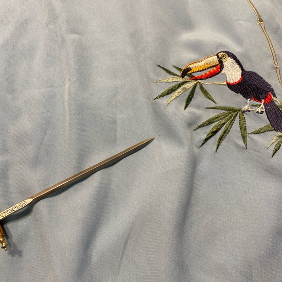 Bamboo Cay Blue Hawaiian Camp Shirt Tropical Parrots Toucan Men's 4XL - Picture 12 of 13